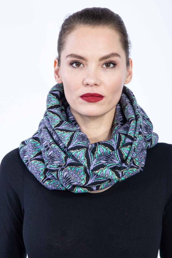 Loopschal aus Bio Interlock Jacquard