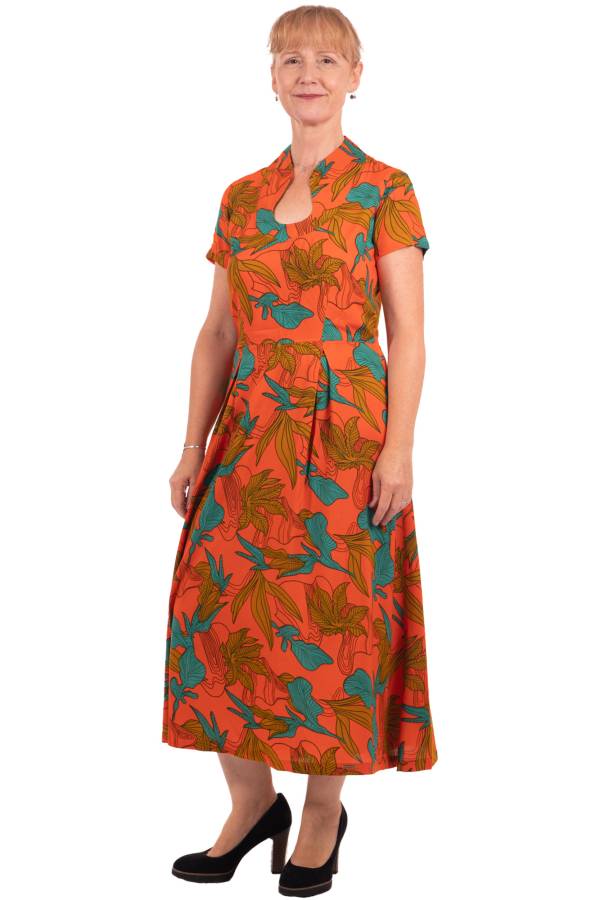 KLEID DORELA AUS LENZING™ ECOVERO™ VISKOSE
