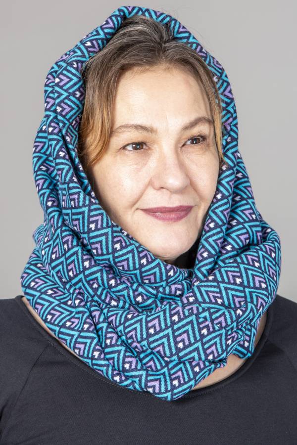 Loop scarf made from organic GOTS interlock jacquard