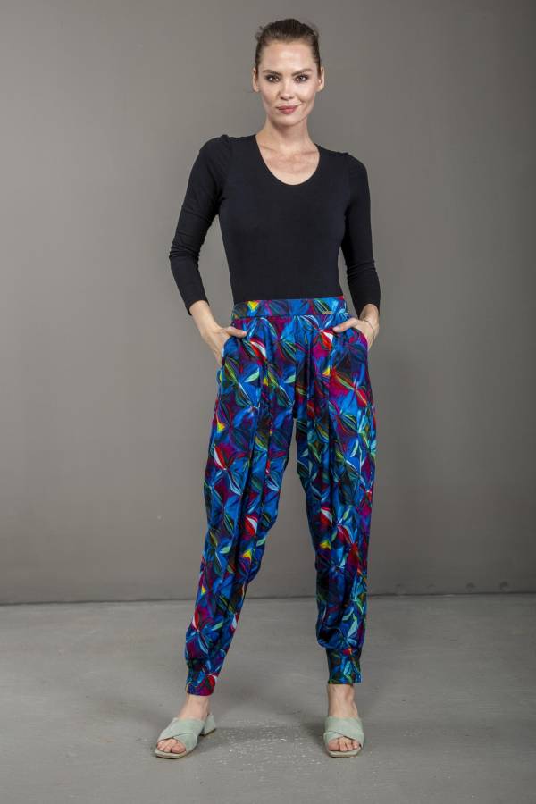 Pants made from sustainable viscose | Hokulani