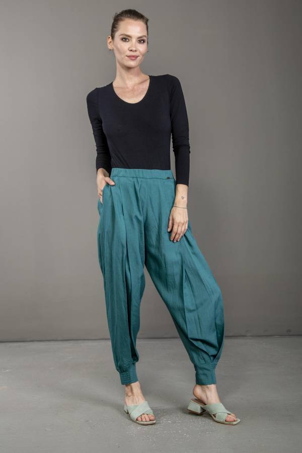 Pants made from organic slub cotton | Hokulani