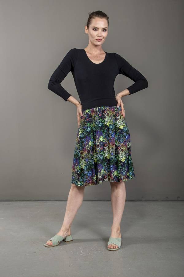 Skirt made from sustainable viscose | Sohela