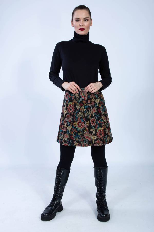 Raya skirt made from recycled wool jacquard