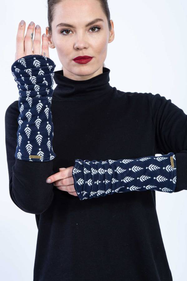 Cuffs made from organic GOTS interlock jacquard