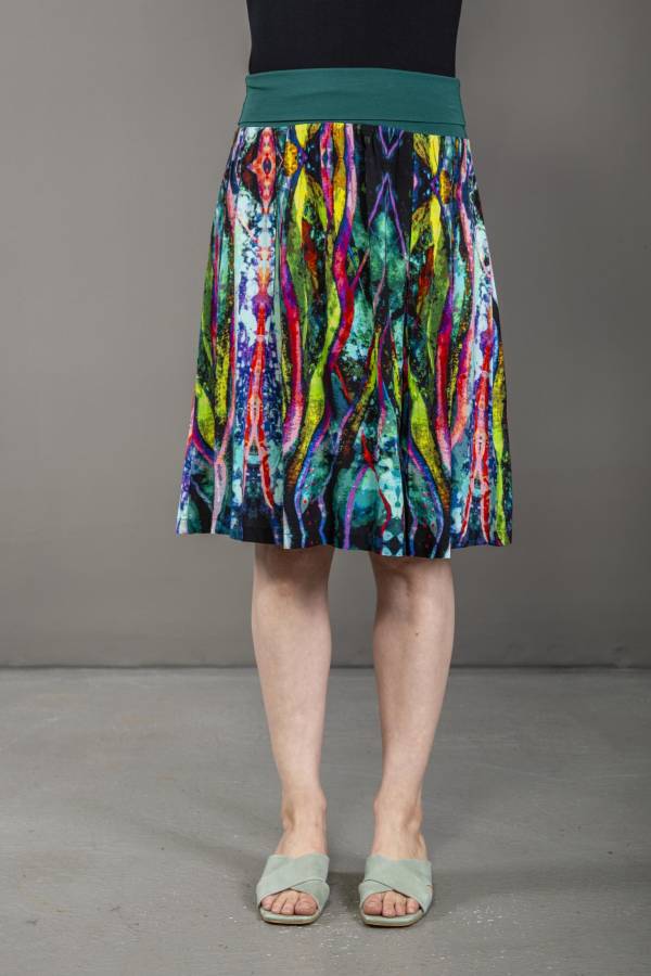 Skirt made from sustainable viscose | Sohela